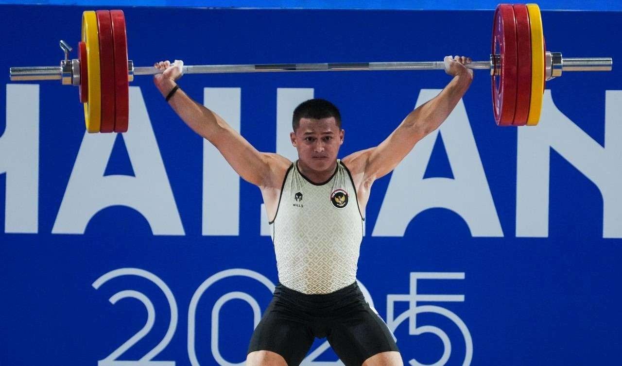 Rizki Juniansyah Raih Emas SEA Games 2025 Sekaligus Pecahkan Dua Rekor Dunia