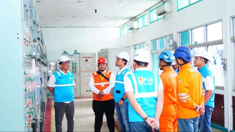 PLN Pastikan Pasokan Listrik Andal Selama Libur Natal dan Tahun Baru