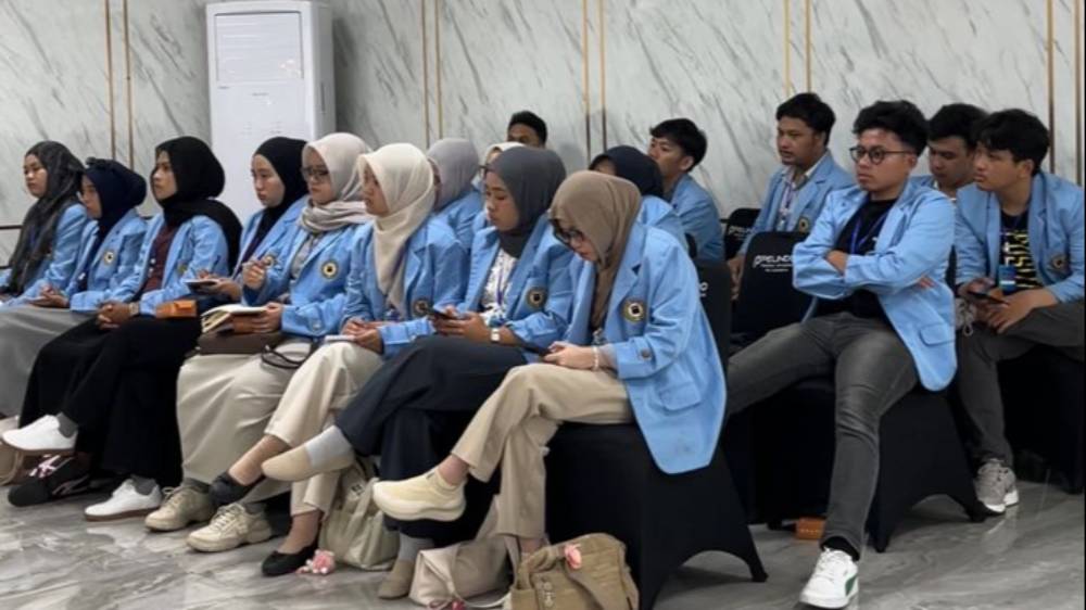 TPS Surabaya Gelar Sharing Session Bersama Mahasiswa UNISBA, Dukung Pilar Pendidikan TJSL