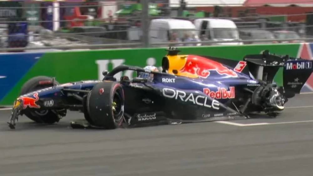 Verstappen Akui Salah Antisipasi Lintasan Basah hingga Tersingkir di Zandvoort