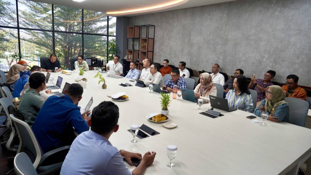 Menuju PROPER Biru, Terminal Teluk Lamong Terapkan Pengelolaan Lingkungan Digital dan Eco-Power