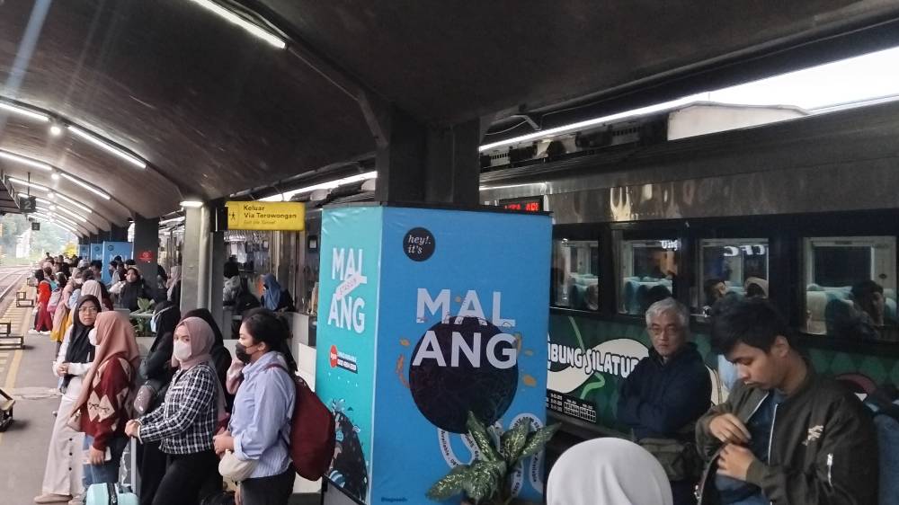 Jelang Tahun Baru, 6.600 Penumpang Padati Stasiun Malang
