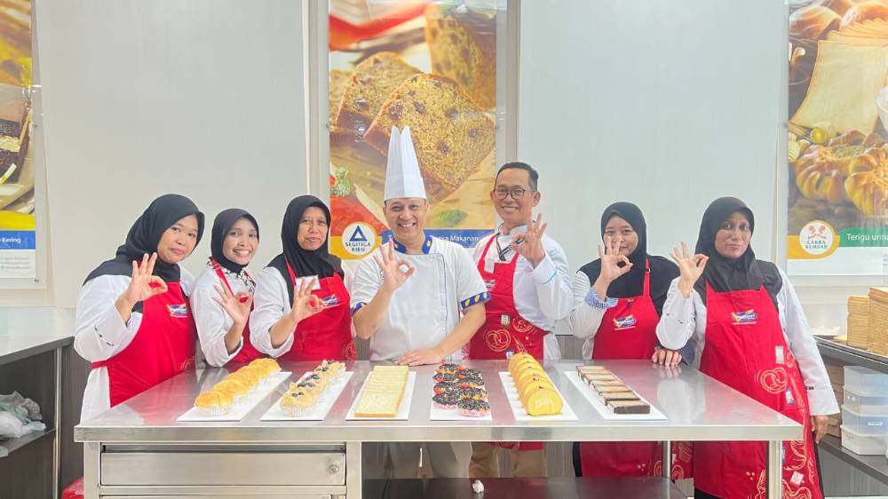 Bogasari Latih Enam Guru Kuliner SMKN 3 Kediri, Perkuat Kompetensi Bakery dan Makanan Sehat