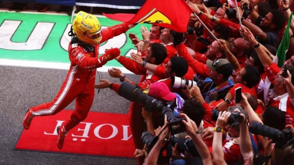 Strategi Tiga Pit Stop Antar Hamilton Juara GP Barcelona-Catalunya 2026