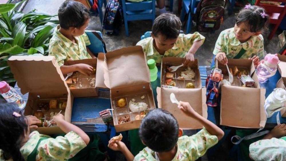 Purbaya Beri Sinyal Pemangkasan Anggaran MBG 2027, Pemerintah Fokus Efisiensi