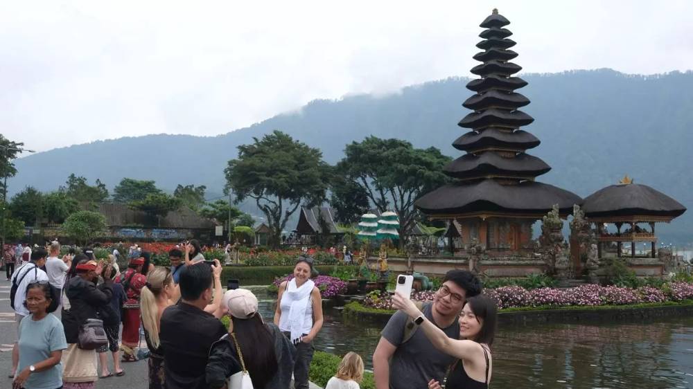 Kinerja Pariwisata Semester I-2026 Positif, Wisman dan Wisnus Sama-sama Tumbuh