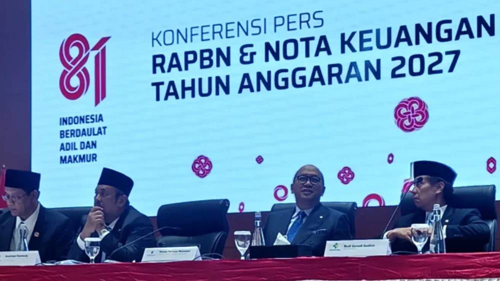 Target Investasi 2027 Naik Jadi Rp2.322 Triliun, Lapangan Kerja Jadi Fokus