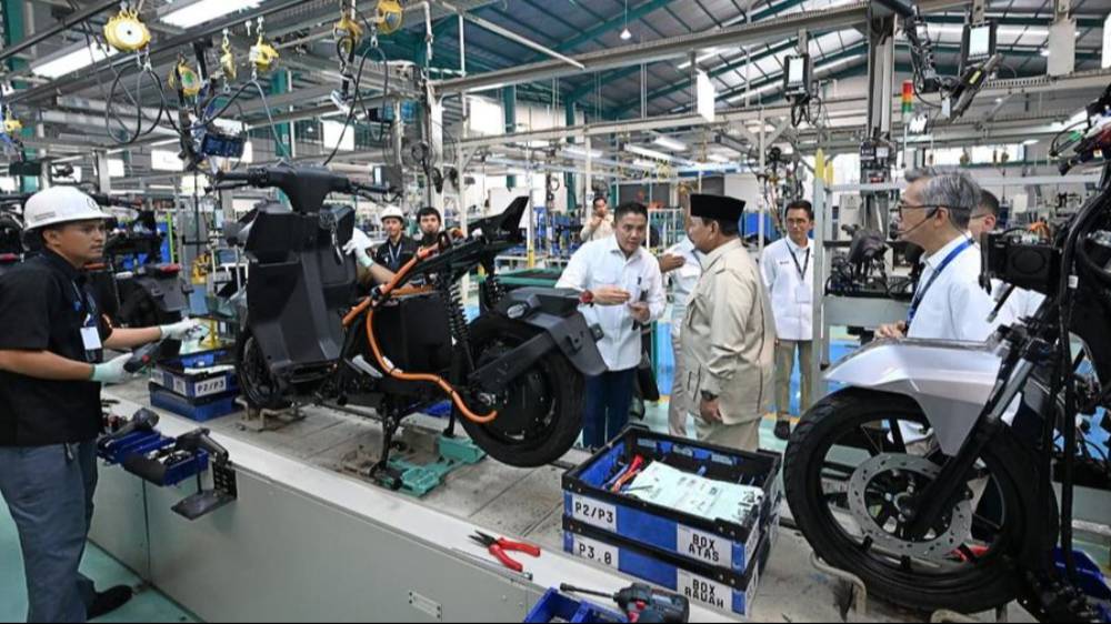 Targetkan Produksi 1 Juta Unit, Pemerintah Gandeng BPI Danantara Godok Insentif Motor Listrik