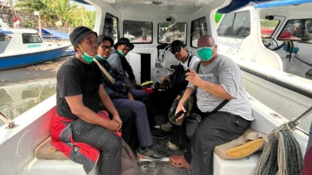 Lima Wartawan Hilang Saat Liputan Erupsi Anak Krakatau, SAR Bergerak